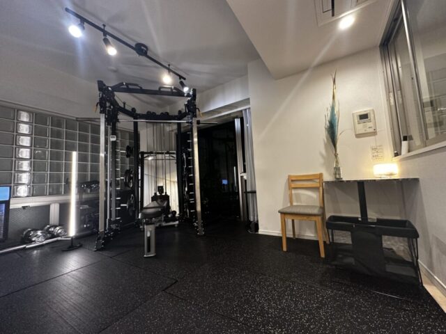 >GRAN GYM グランジム 特徴” width=”640″ height=”480″ class=”alignnone size-large wp-image-10142″ /></p>
<p>GRAN GYM（グランジム）の特徴をまとめました。</p>
<h3><span id=